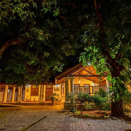 Flamingo Villa Джафна Экстерьер фото
